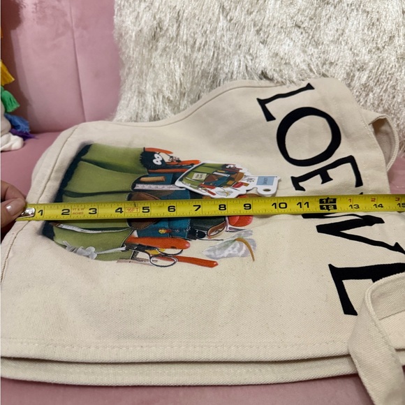 Athentic Loewe Canvas Jumbo Tote Bag with Colorful Design. Crafted World NWT - Picture 4 of 7